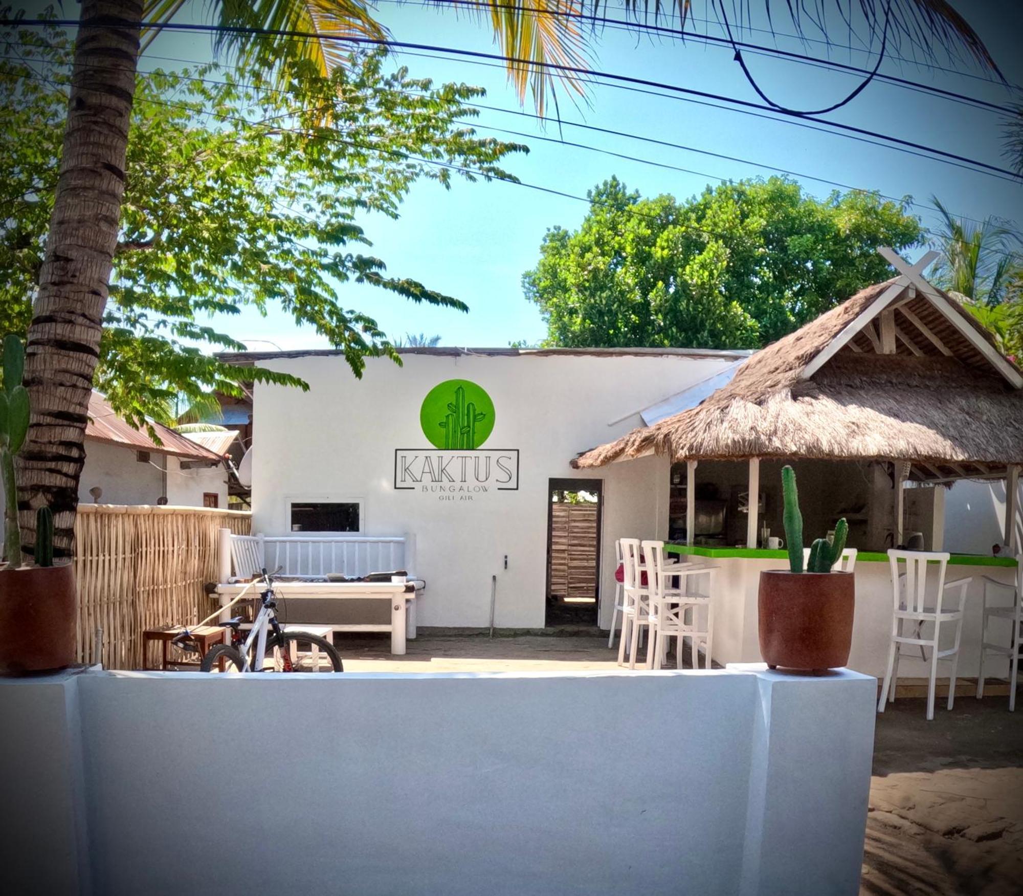 Kaktus Bungalow 4 Gili Air Exterior photo